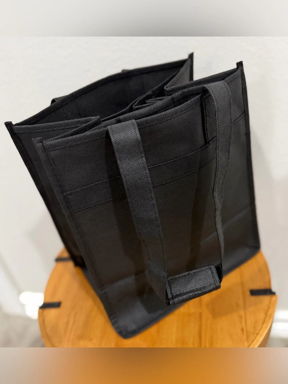 DAOU Winery 6 BOTTLE WINE TOTE- Reusable